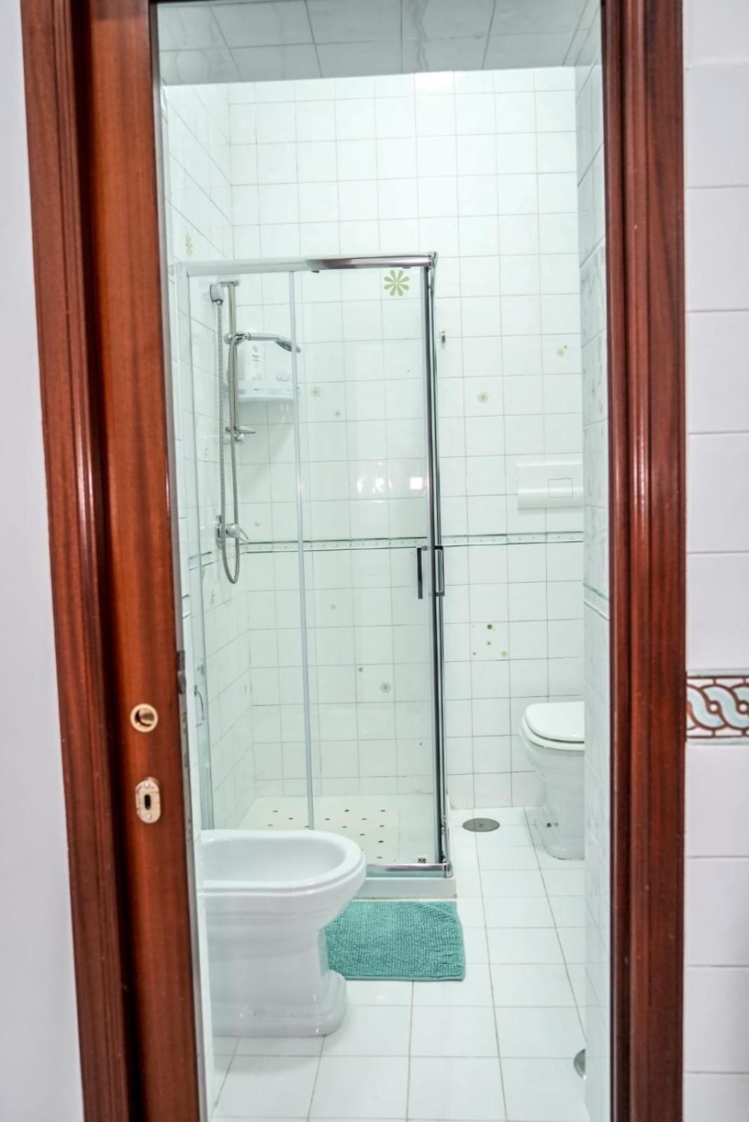Casa Vacanza La Spagnola Naples Extérieur photo