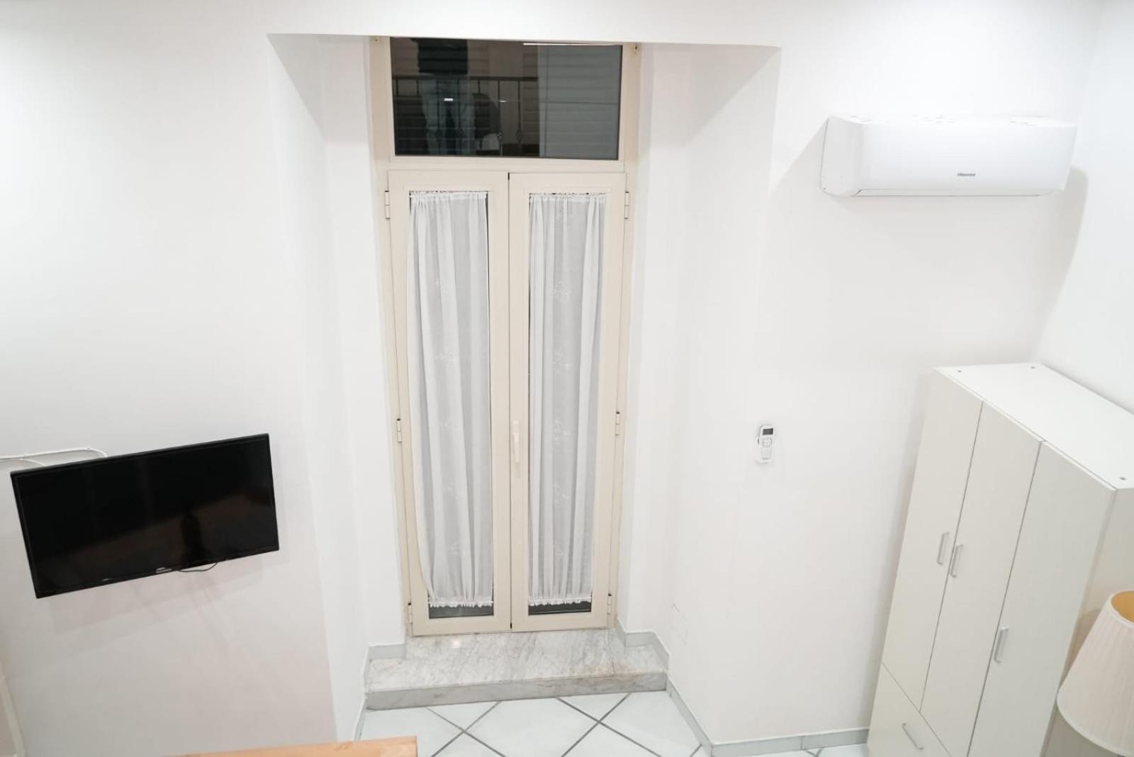 Casa Vacanza La Spagnola Naples Extérieur photo